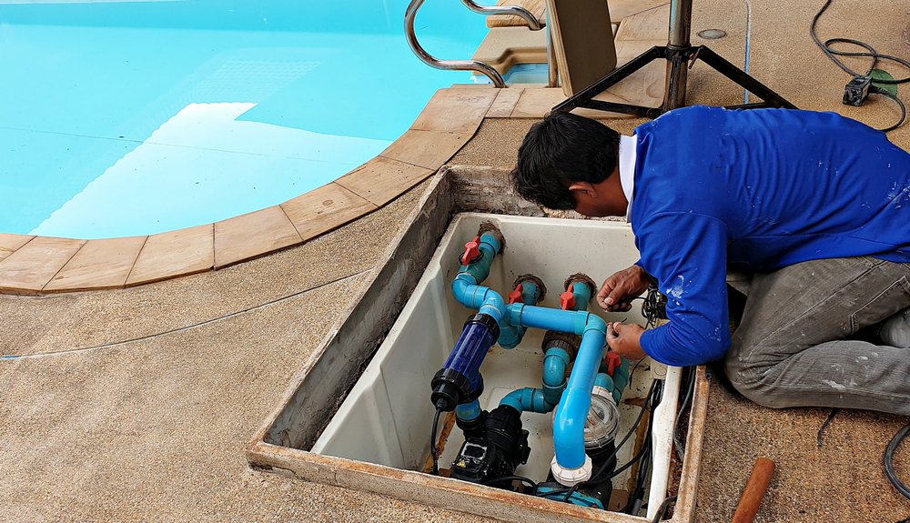How to Choose the Right Pool Equipment for Your Home